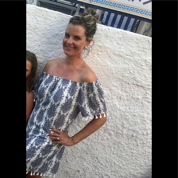 Heartloom Ria Off Shoulder Tassel Dress - Picture 4 of 11